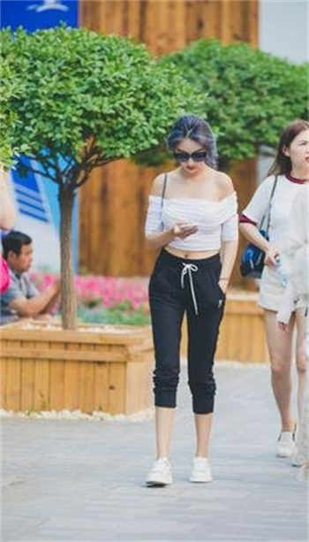 乳胶束缚帅哥微博私杂志